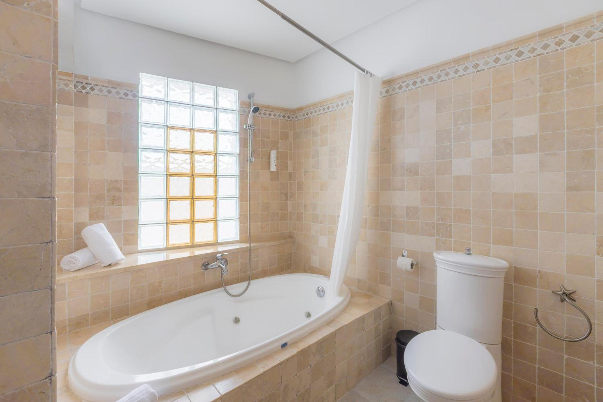 Apartamentos Moon Dreams Puerto El Puerto de Santa María Kültér fotó