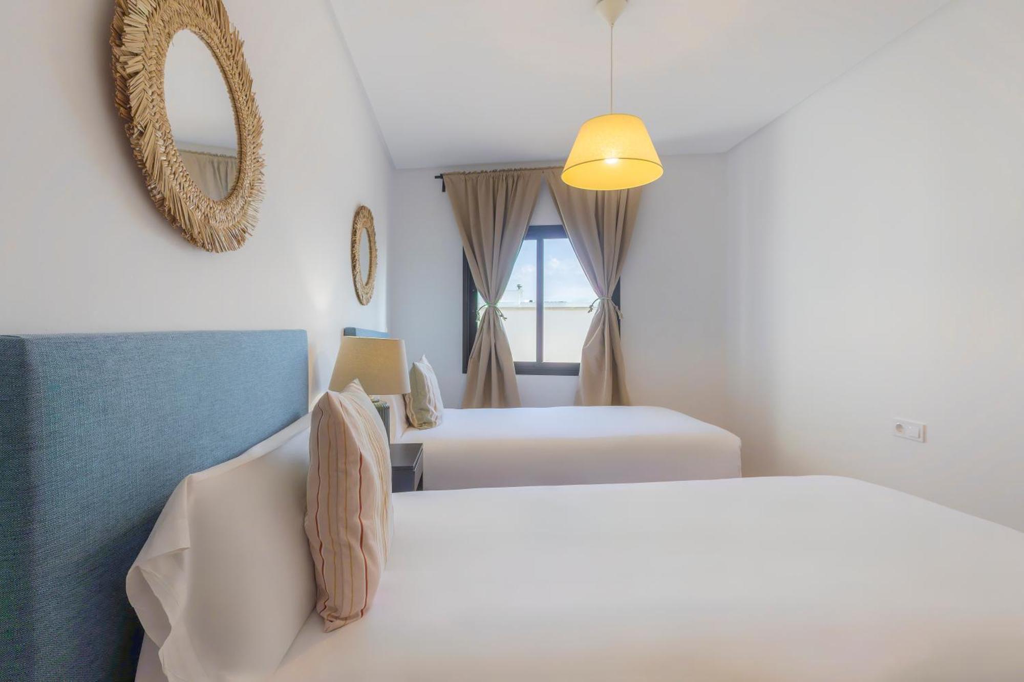 Apartamentos Moon Dreams Puerto El Puerto de Santa María Kültér fotó