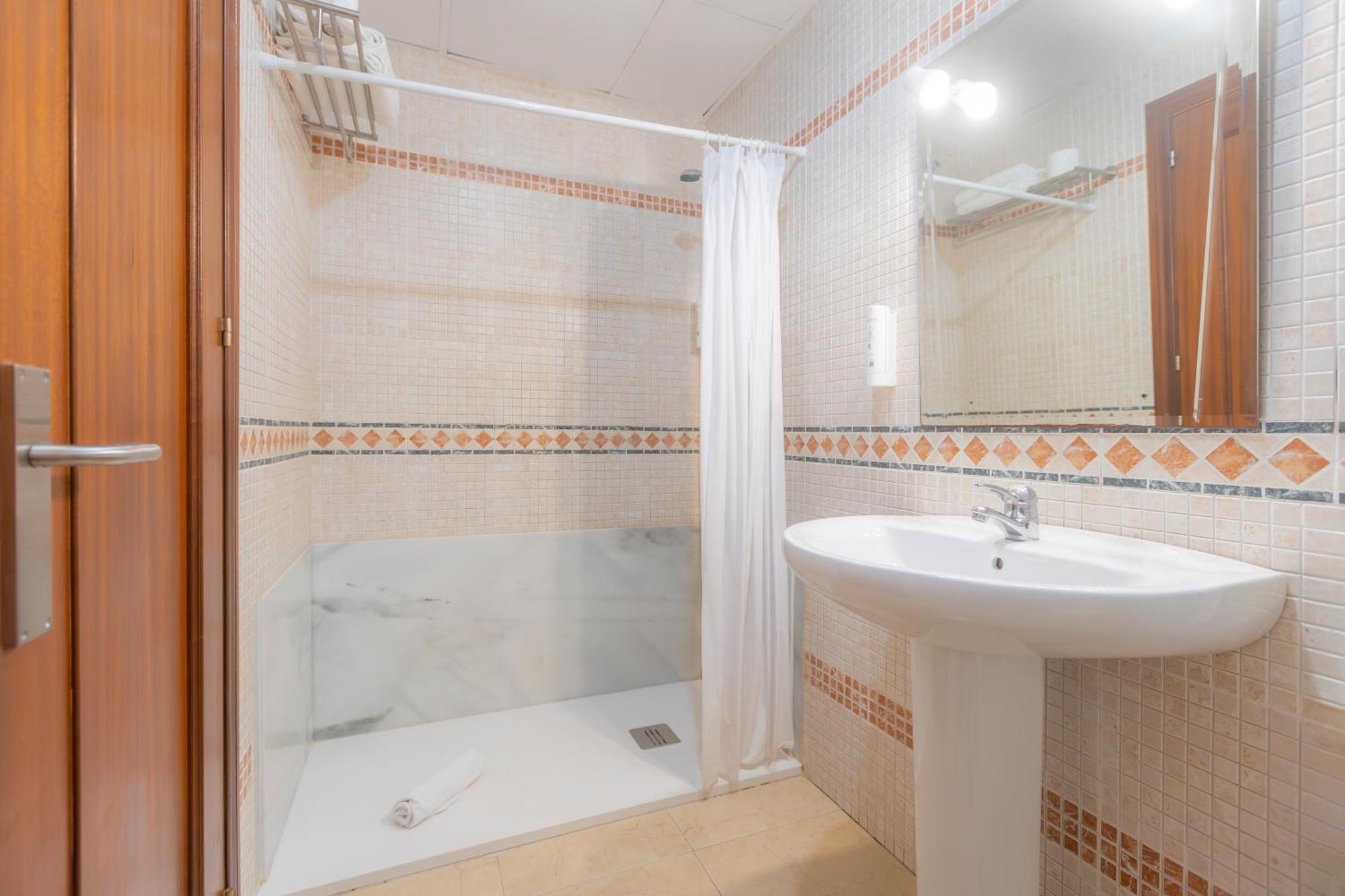 Apartamentos Moon Dreams Puerto El Puerto de Santa María Kültér fotó